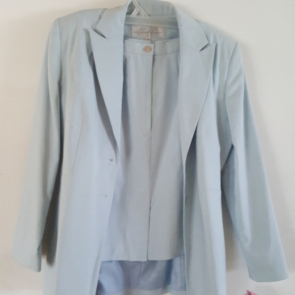 2 pc - Picture 2 of 2